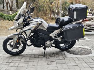 二手五羊本田猛鸷 CB190X