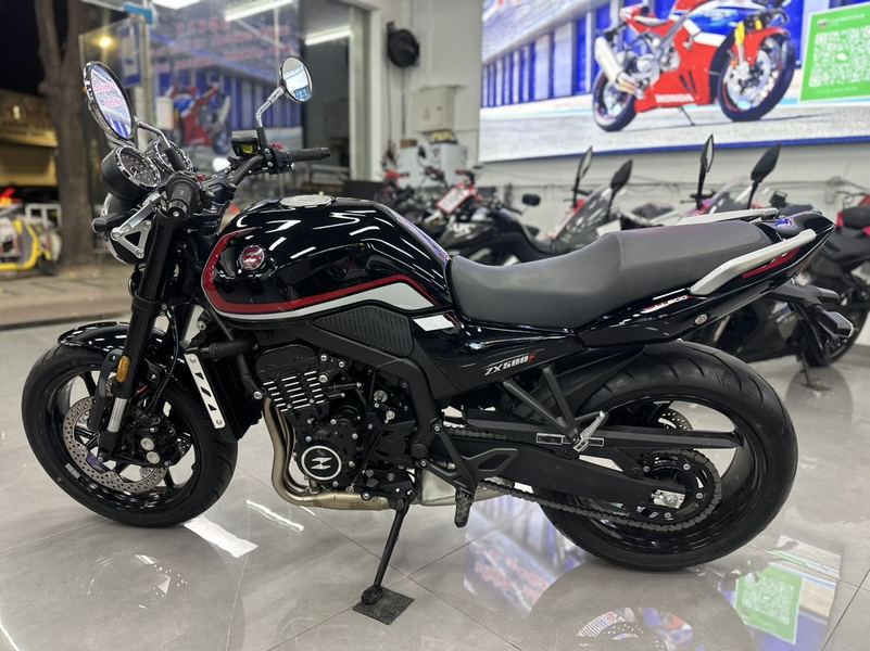 二手张雪机车500F