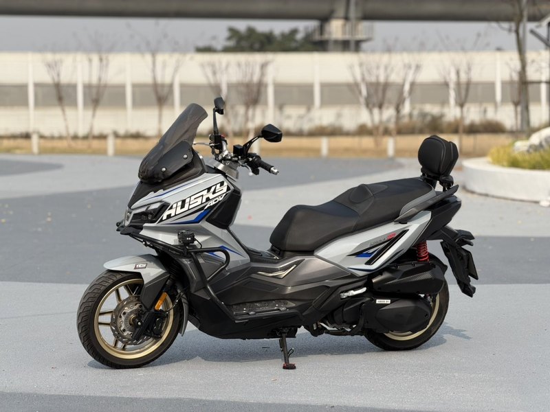 二手三阳哈士奇 Husky ADV300