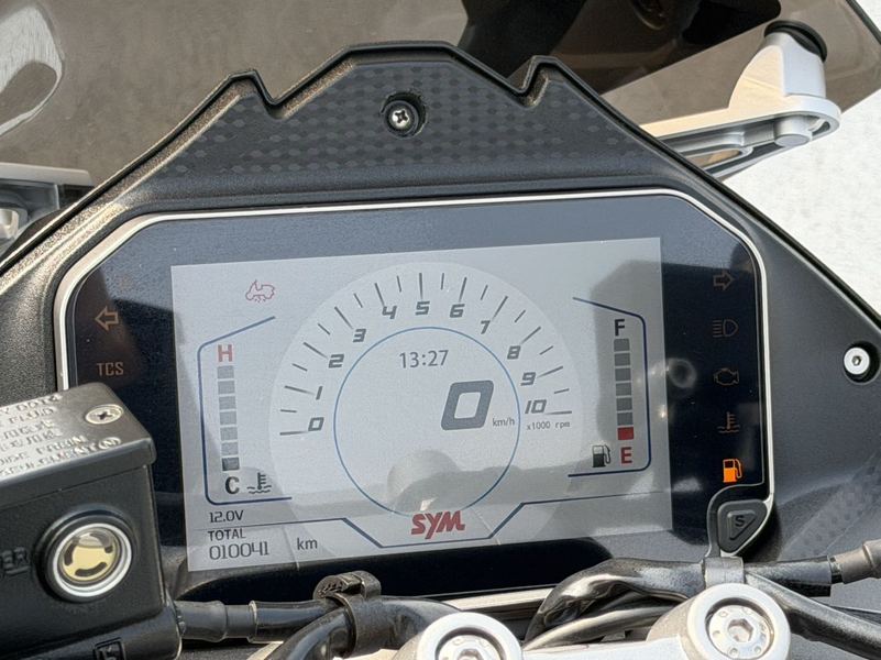 二手三阳哈士奇 Husky ADV300