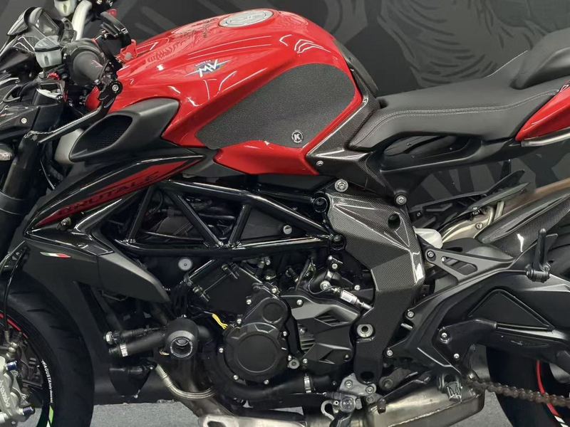 二手奥古斯塔Brutale 800