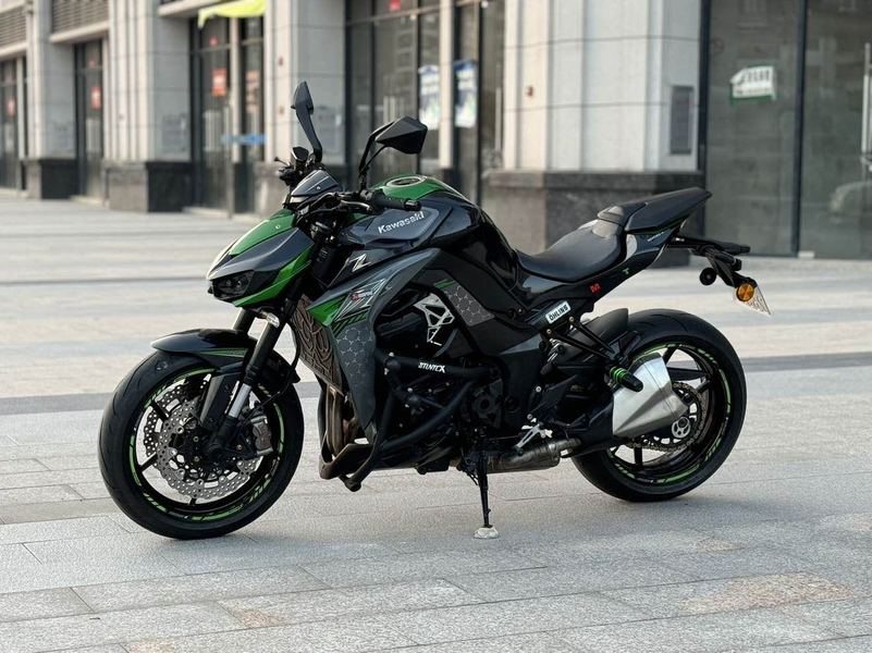 二手川崎Z1000