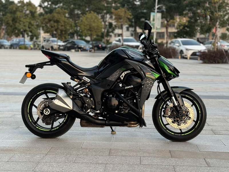 二手川崎Z1000