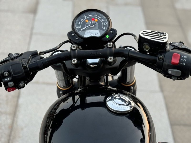 二手凯旋Bonneville Bobber