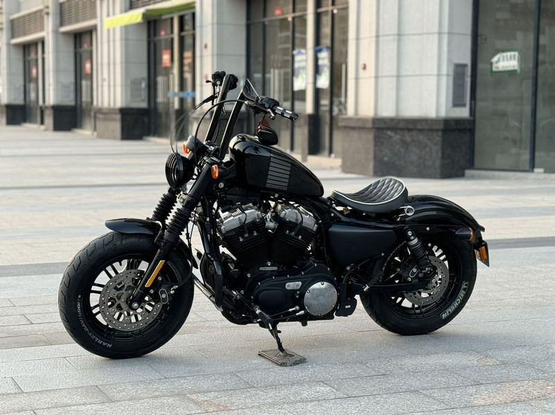 二手哈雷戴维森1200 Custom