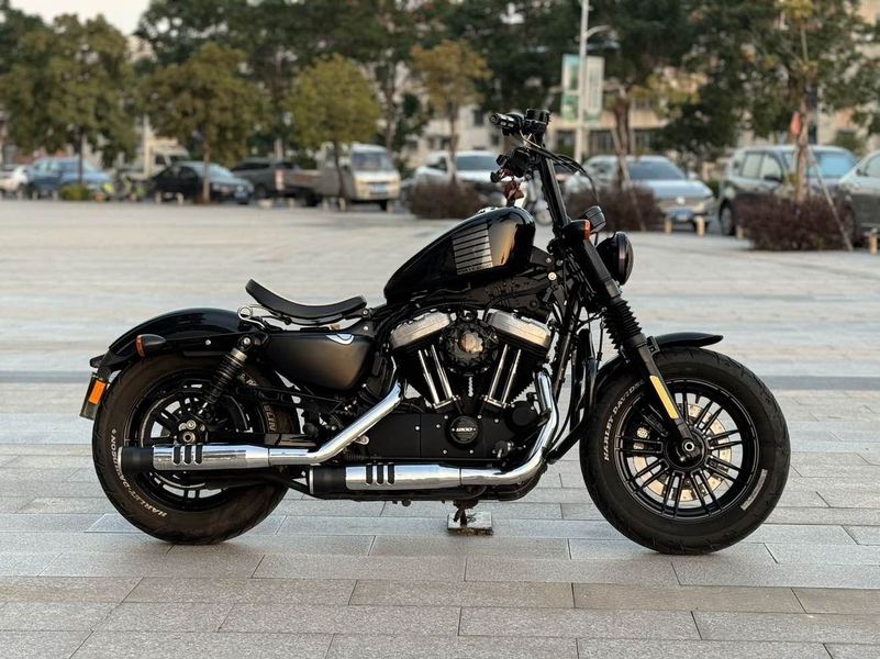二手哈雷戴维森1200 Custom