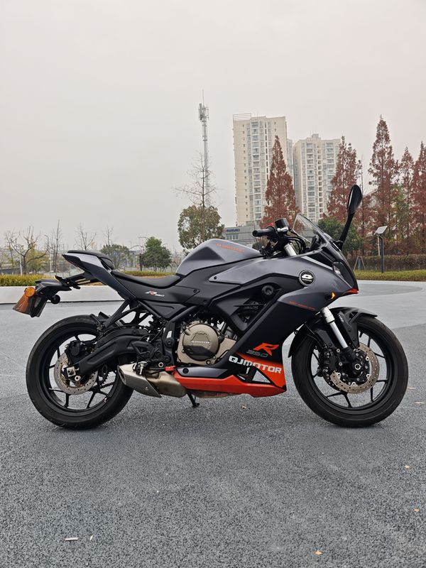 二手QJMOTOR赛350