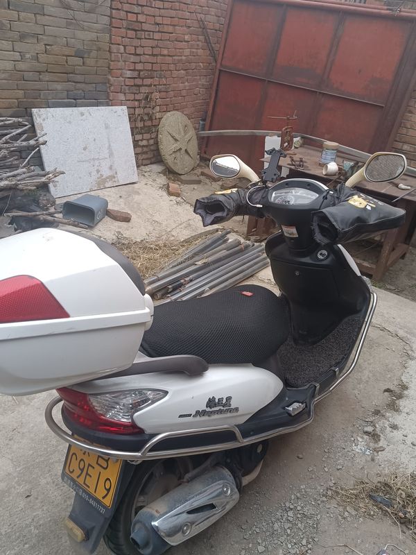 二手豪爵铃木海王星