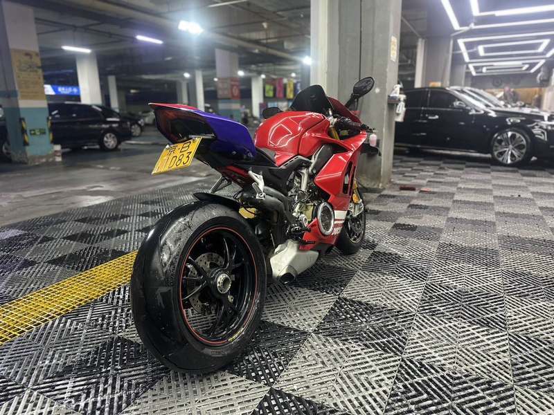二手杜卡迪Panigale V4