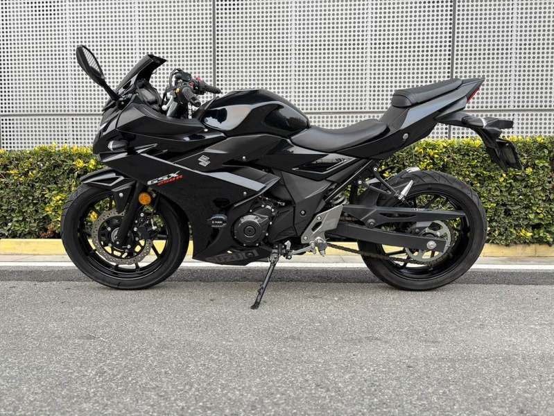 二手豪爵铃木GSX250R