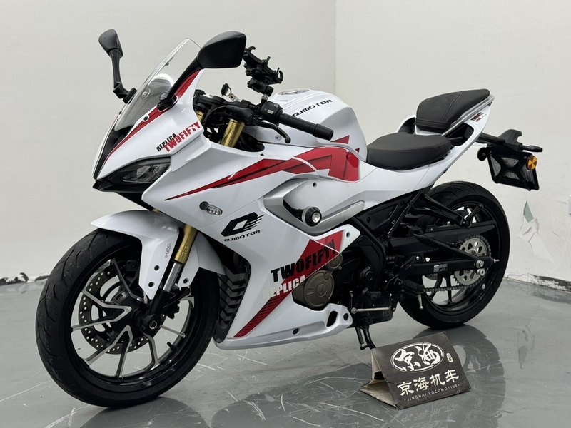 二手QJMOTOR赛250
