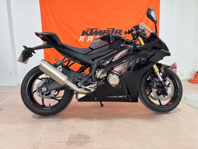 二手张雪机车500RR