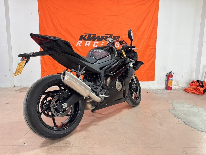 二手张雪机车500RR