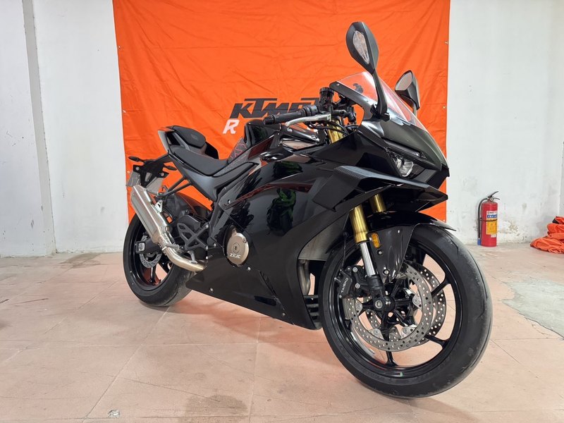 二手张雪机车500RR