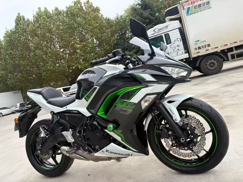二手川崎Ninja 650 