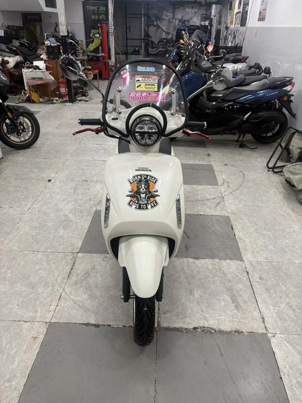 二手新大洲本田NS125LA