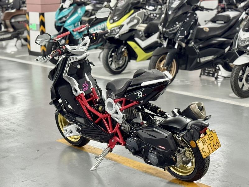 二手意塔杰特Dragster 300