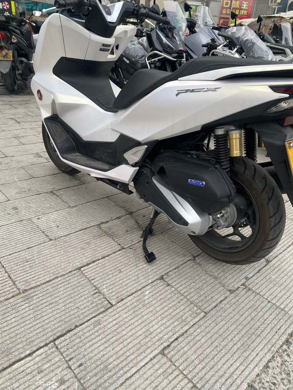 二手五羊本田PCX