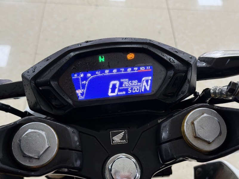 二手五羊本田CB190R 暴锋眼