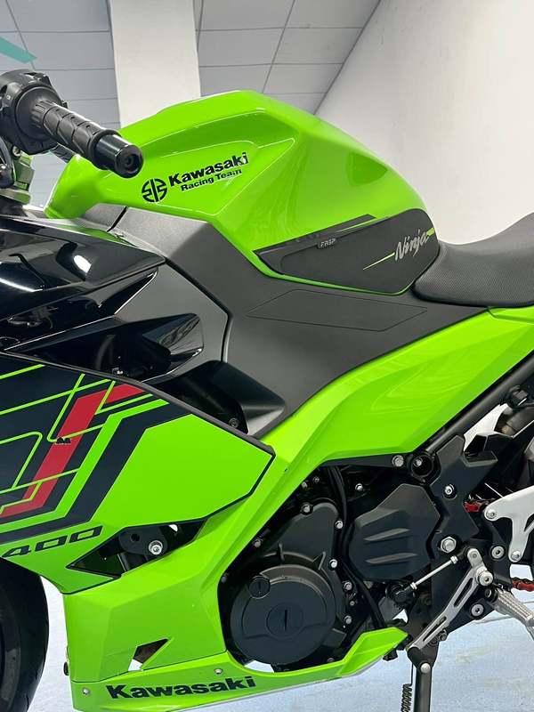 二手川崎Ninja 400