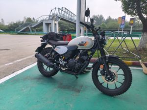 二手建设雅马哈GT150 Fazer