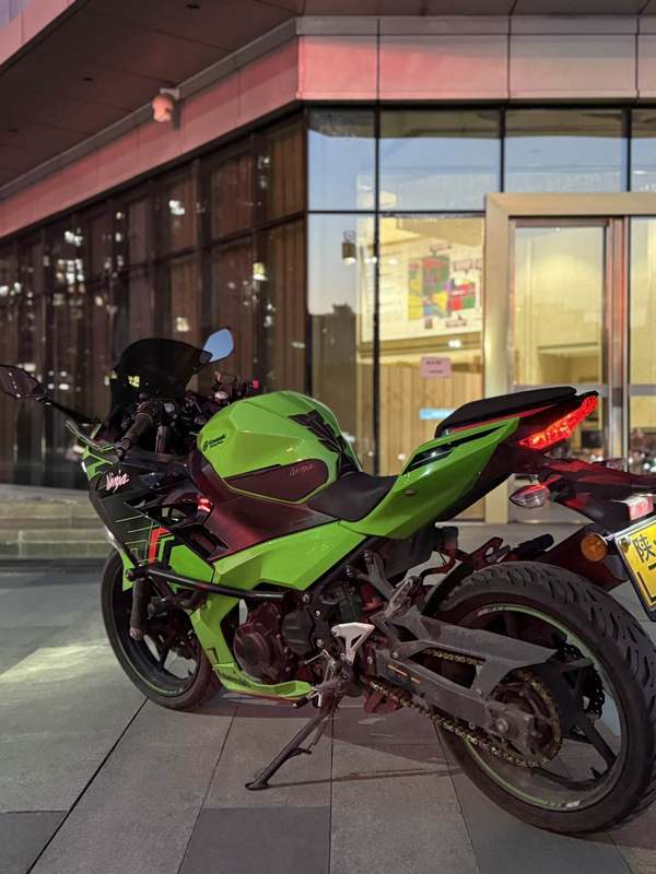 二手川崎Ninja 400