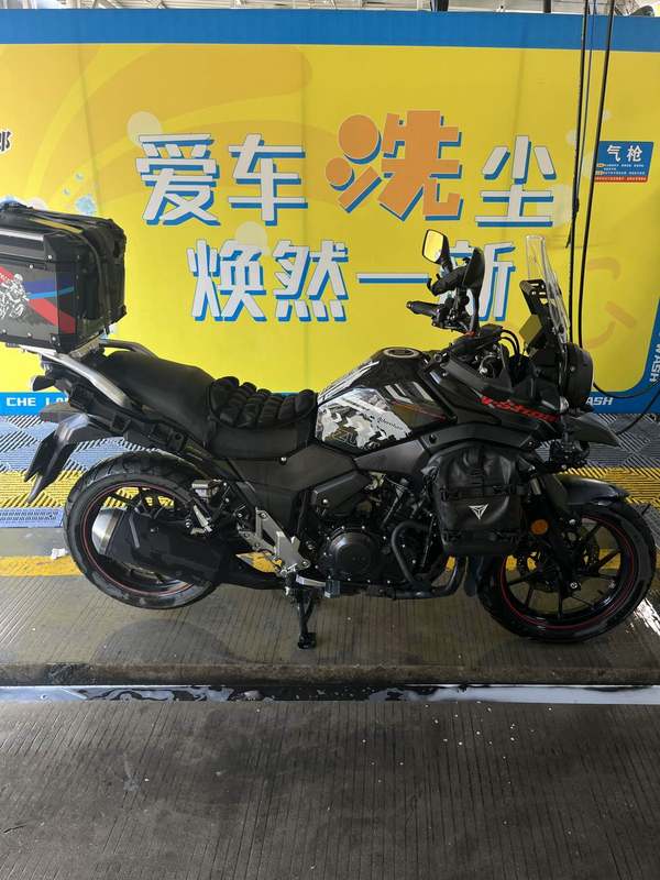 二手豪爵铃木DL250