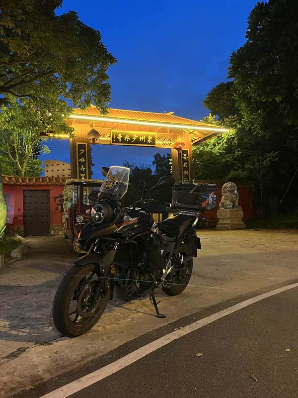 二手豪爵铃木DL250