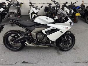 二手凯旋Daytona 660