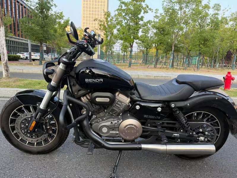 二手奔达Rock300 灰石