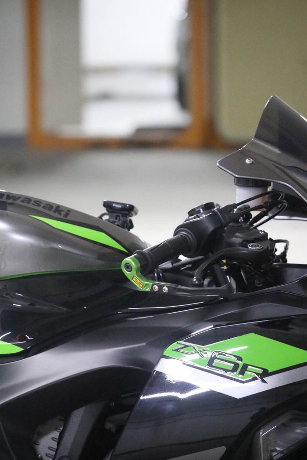 二手川崎Ninja ZX-6R 