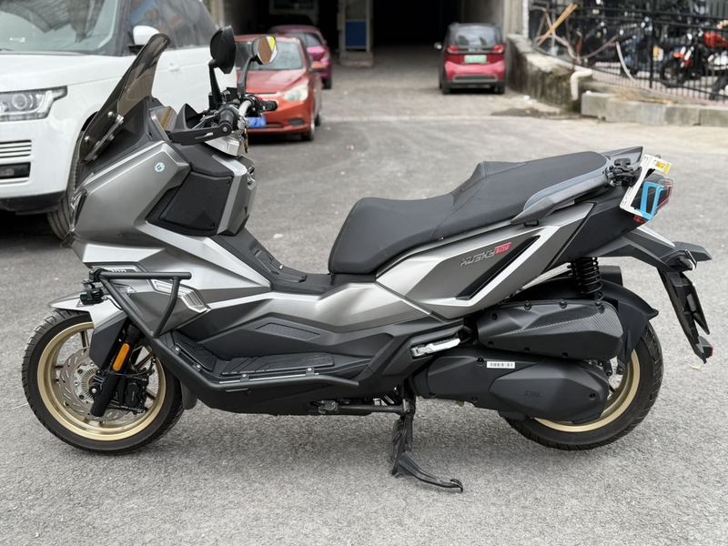 二手三阳哈士奇 Husky ADV300