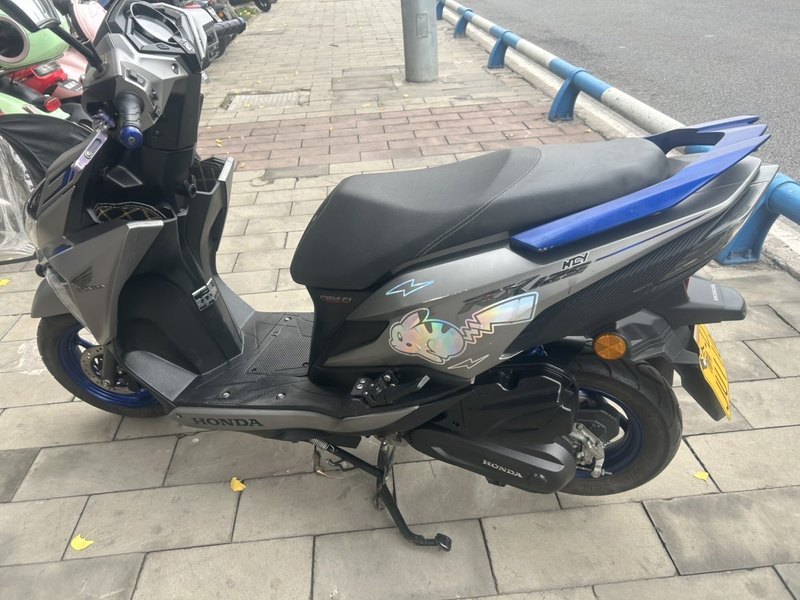 二手新大洲本田裂行 RX125Fi