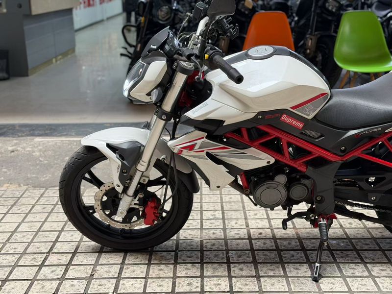 二手贝纳利红宝龙 TNT150i