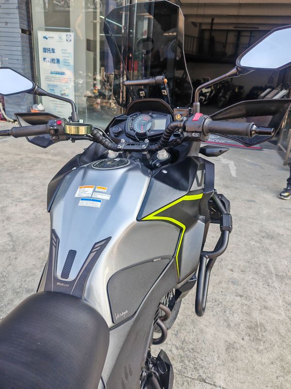 二手川崎Versys-X 300 