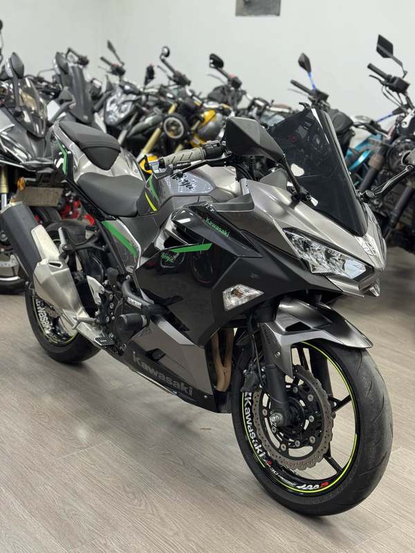 二手川崎Ninja 400