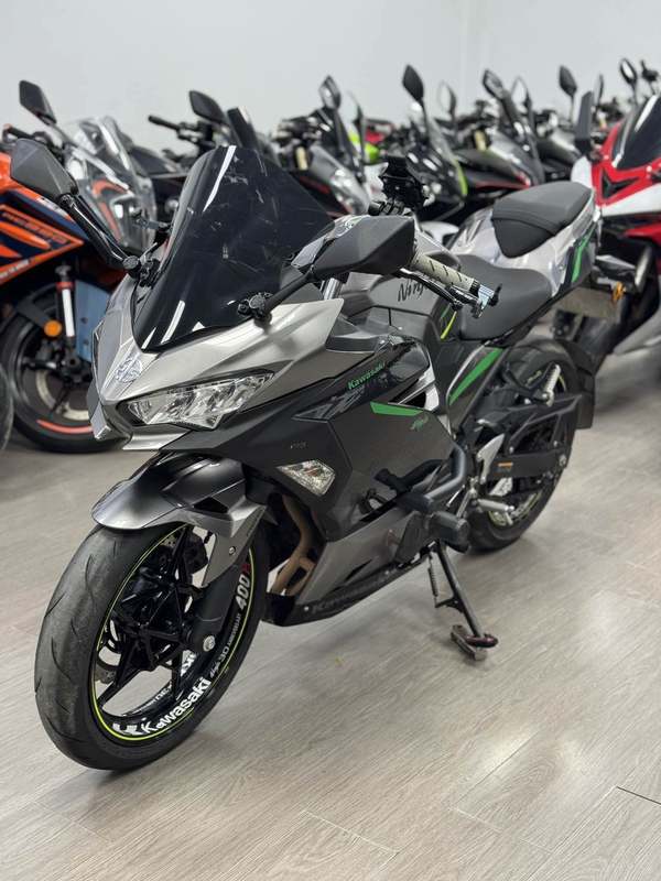 二手川崎Ninja 400