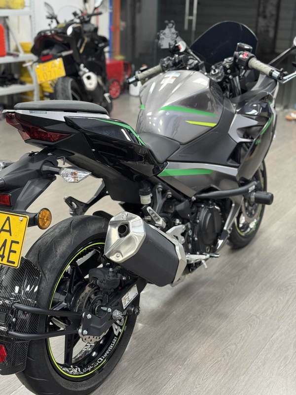 二手川崎Ninja 400