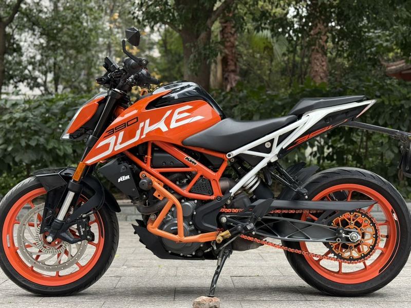 二手KTMR2R390 Duke