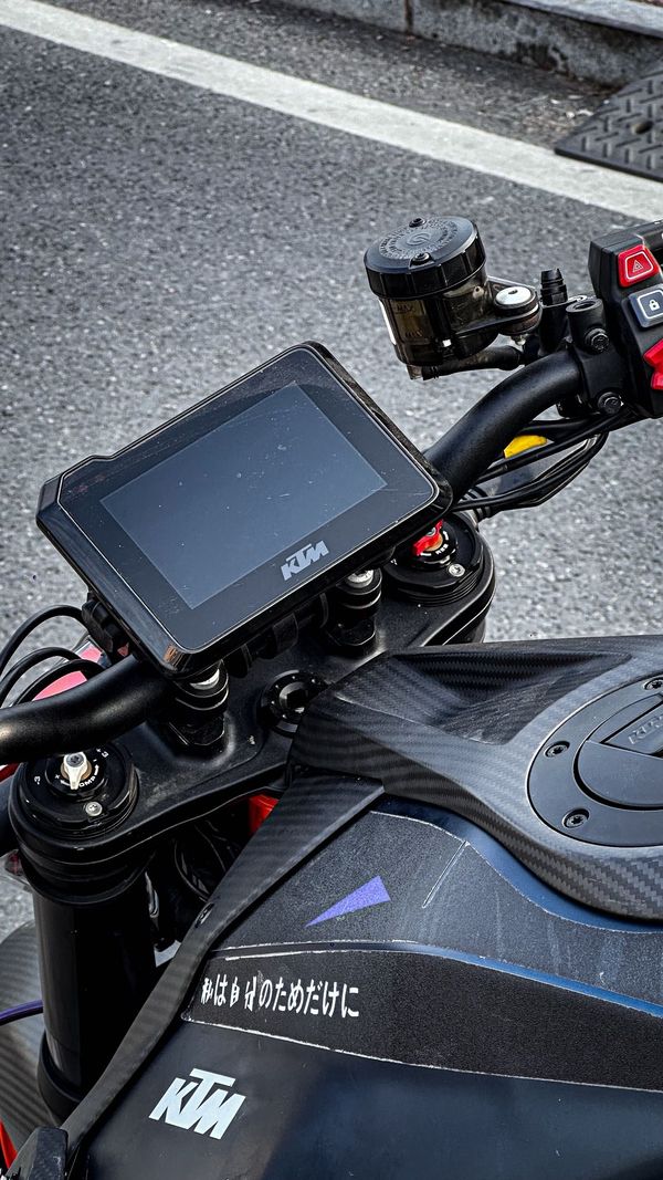 二手KTMR2R1290 Super Duke