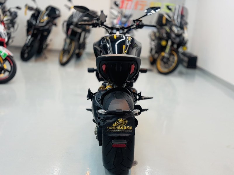 二手杜卡迪Diavel 