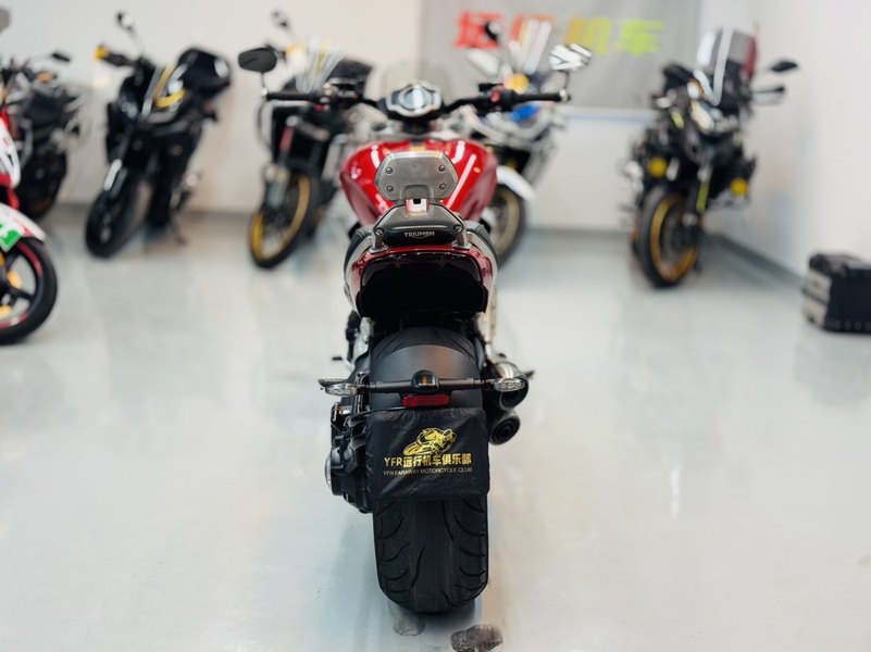 二手凯旋Rocket 3