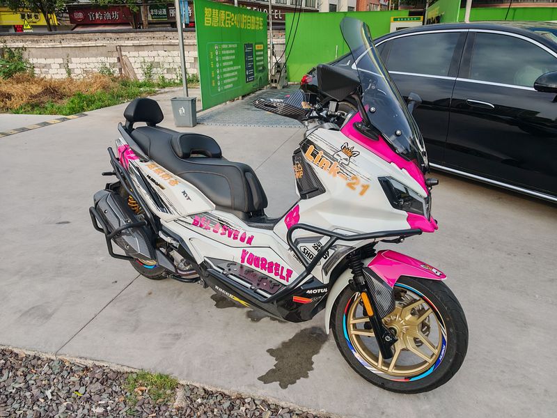 二手三阳哈士奇 Husky ADV300