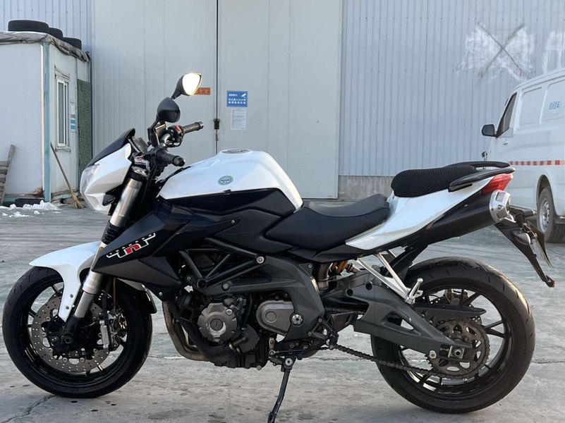 二手贝纳利TNT600i