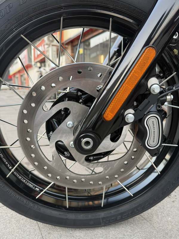 二手哈雷戴维森街霸 Street Bob