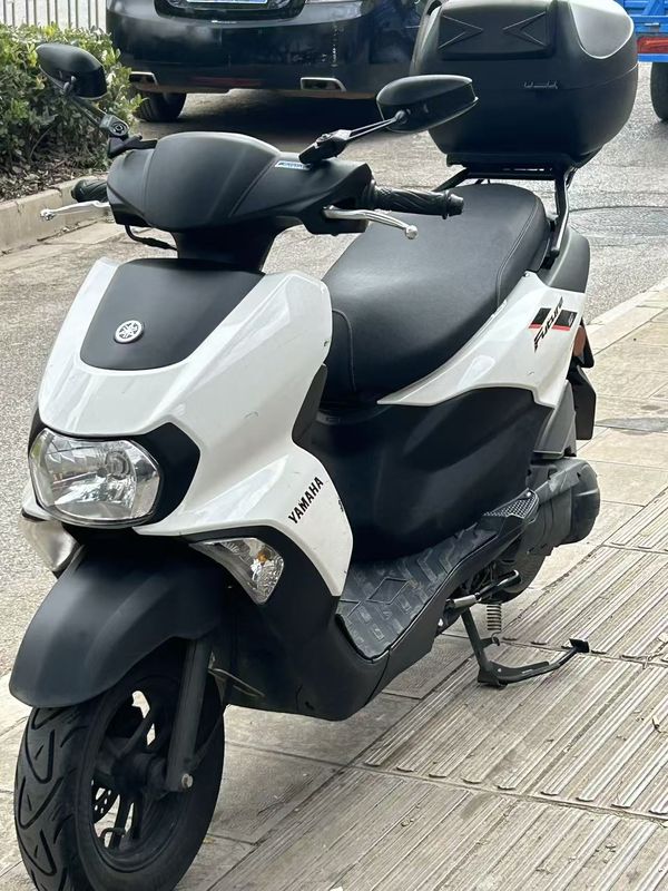 二手建设雅马哈旭鹰125