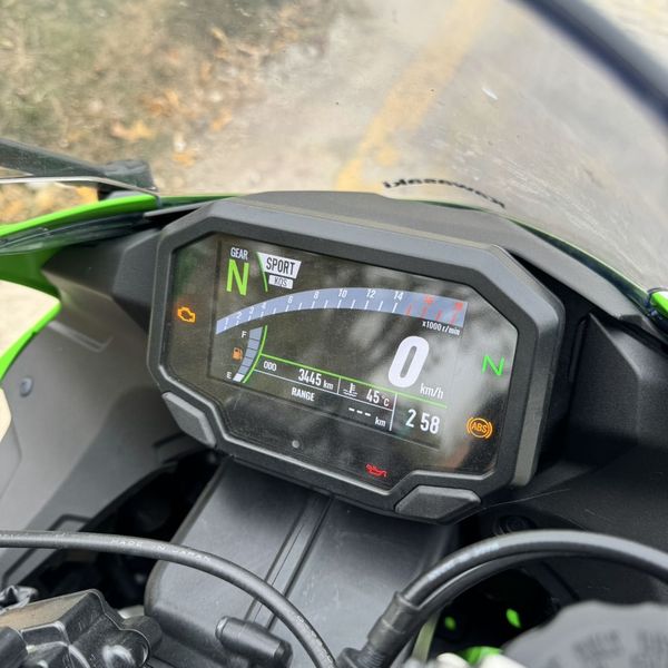 二手川崎Ninja ZX-6R 