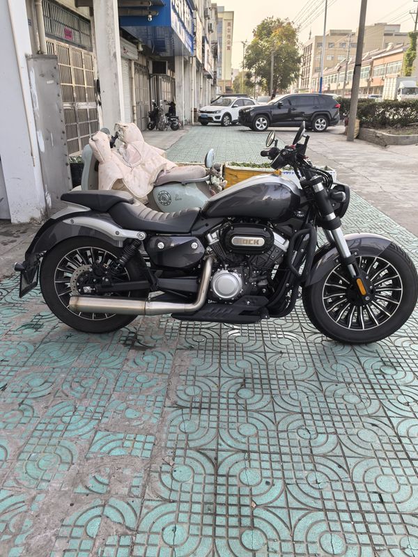 二手奔达Rock300 灰石