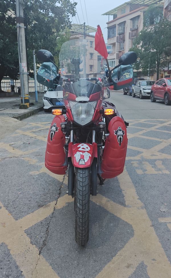 二手五羊本田CB150S雄帅