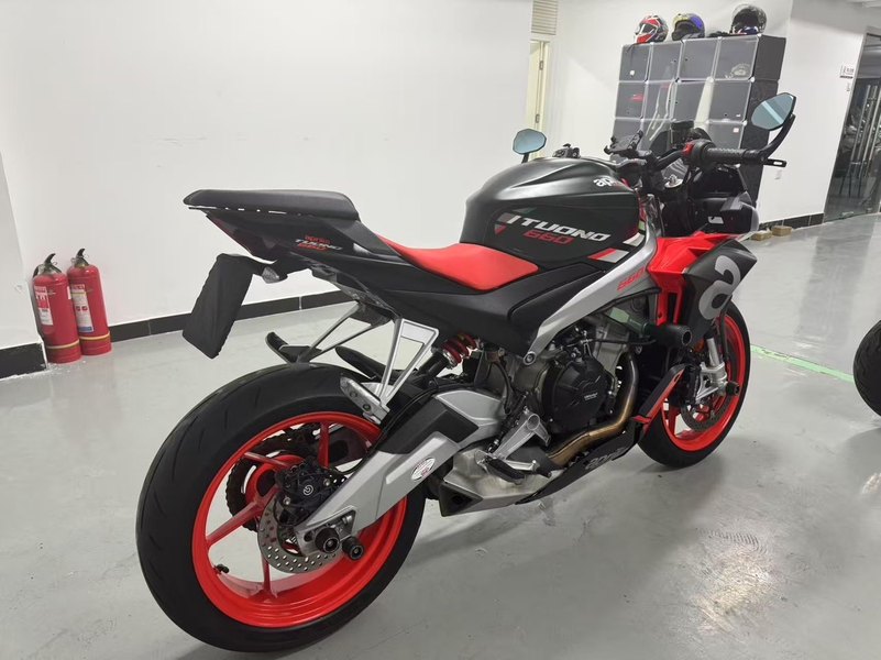 二手阿普利亚Tuono 660